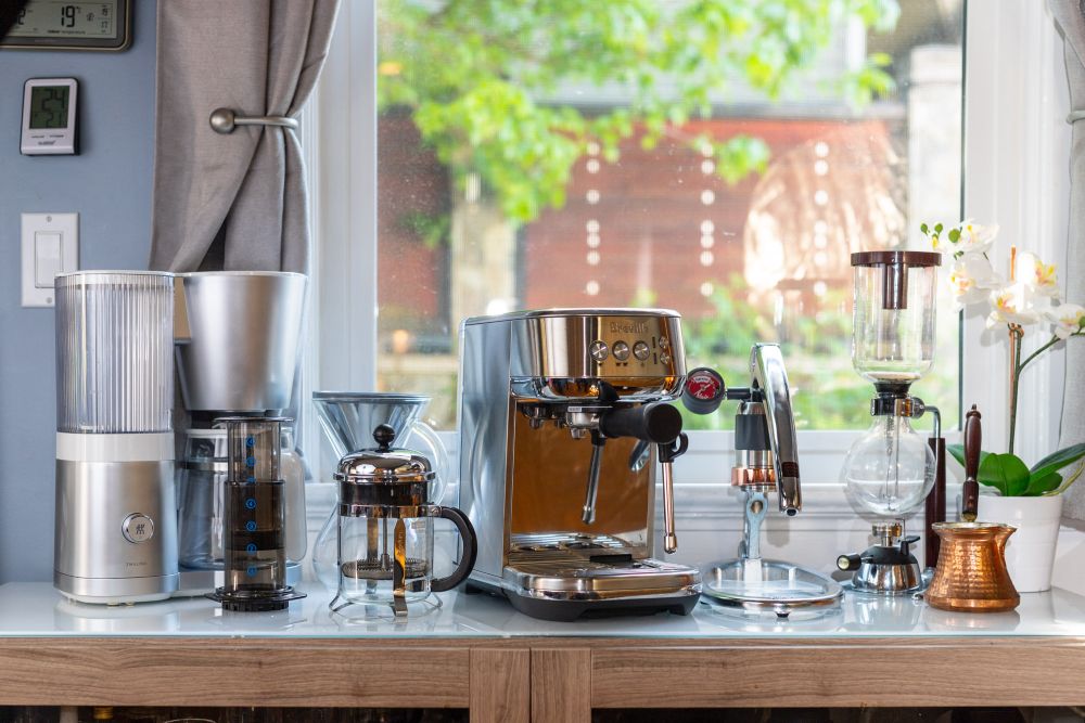 The Ultimate Guide to the Best Small Coffee Makers: Compact, Convenient, and Delicious
