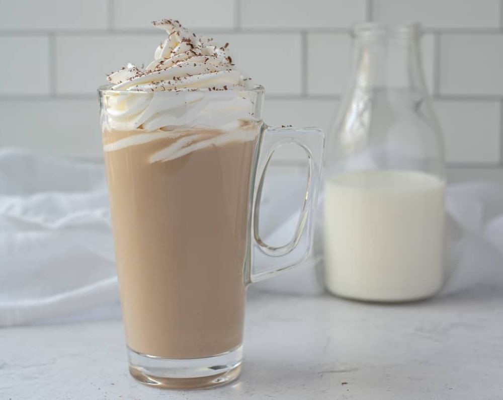 Sweet, Silky, and Barista-Worthy: The Ultimate White Chocolate Coffee Syrup Recipe – Crafted for Bazan Coffee