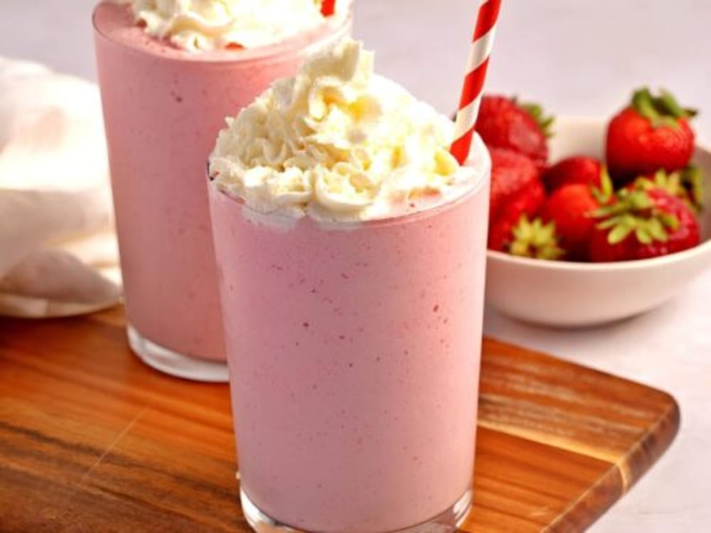How to Make the Starbucks Strawberry Frappuccino at Home: A Barista-Approved Guide